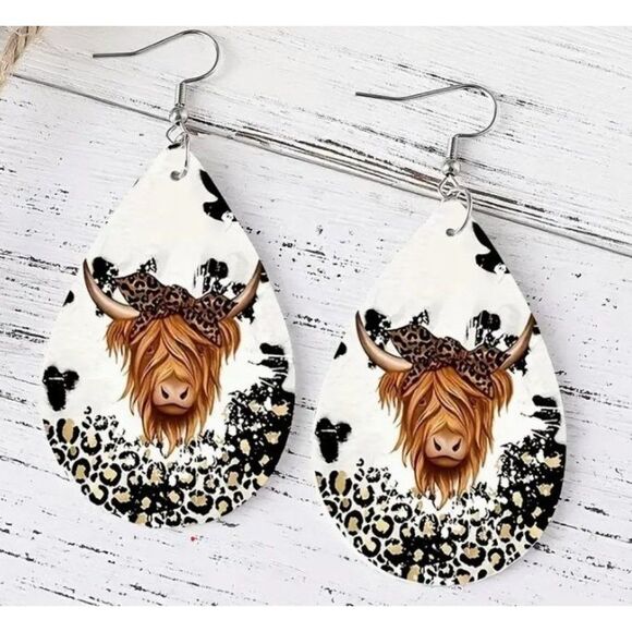 Teardop Cow‎ and Leopard Earrings New - Picture 1 of 1